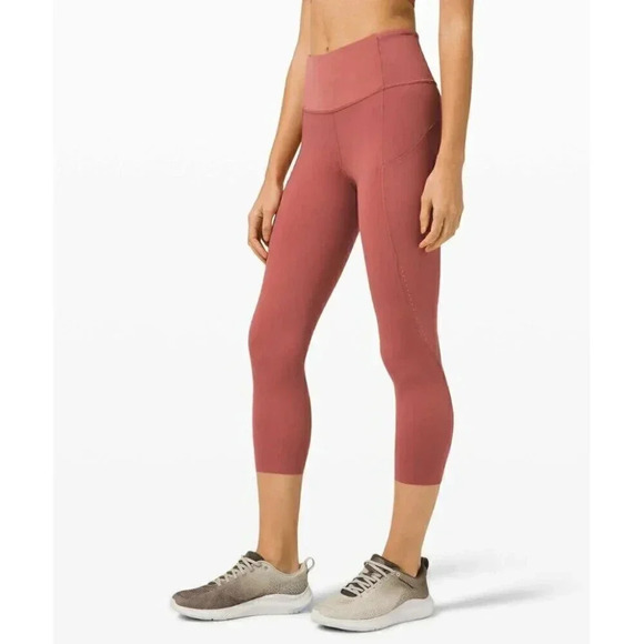 Lululemon Fast and Free High Rise Crop 21" Elite Cherry Tint | 2 - Picture 2 of 11